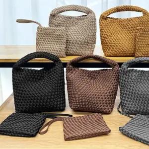 여성 토트크로스 파우치 여름 위빙백 가방 소 블랙 (WFK43FC)