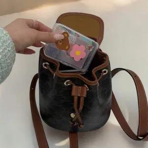 투명 포토카드 케이스