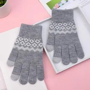 [하프클럽/]노르딕 패턴 스마트폰 터치 털 장갑 겨울 기모장갑