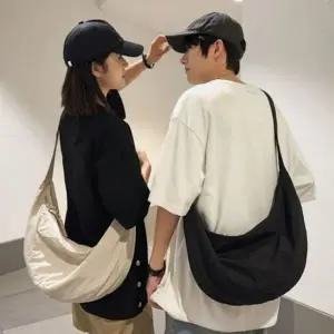 [하프클럽/]여자 남자 추천 커플 아이템 꾸안꾸 반달 지퍼 무지