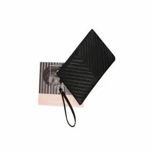 [셀러에이드]스트랩 손가방 여자 여자 클러치백 핸드 블랙 v 퀼팅