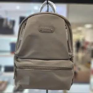 [에스콰이아]에스콰이아 HC12 여성 원단 경량 백팩 EOFSHB888 (45039258)