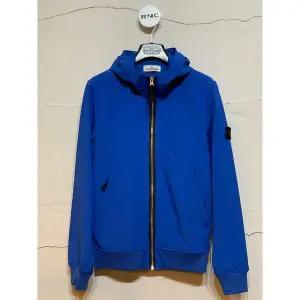 [스톤아일랜드]소프트쉘 파랑 자켓 17986915