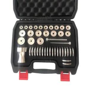 자동차 후방감지센서 범퍼 후방감지기 주차 구멍