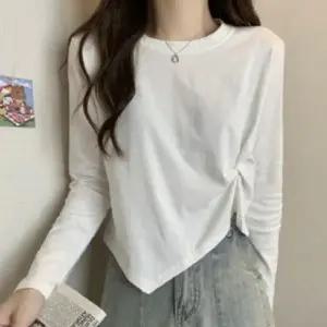 여성 사이드 언발 셔링 기본 긴팔티 데일리 이너 1P 간절기 베이직 티셔츠