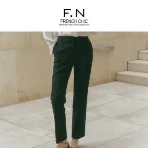 [에프엔] F.N 뉴 클래식 스트레이트 팬츠 G251