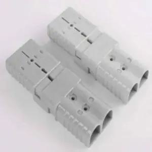 카라반 충전 소켓 지게차용품 차량충전소켓 카라반소 카라반소품 카라반용품 캠핑카부품 지게차부속