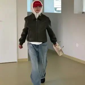 [메이비베이비] [Dearest] Spear Denim Pants