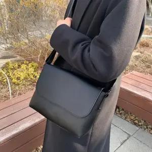 SCB152 검정 여행용크로스백 크로스백 스콰 검정 색 여행가방 남자크로스백 여자크로스백