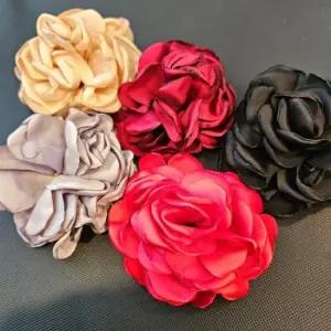 브로치 장식 플라워 코사지 연말모임 꽃 패션브로치 플라워코사지 멋쟁이코사지 파티소품