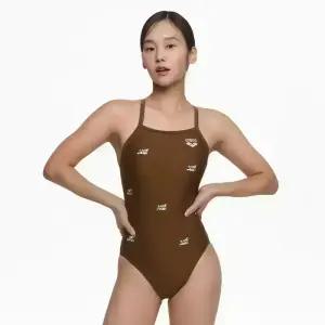 [아레나수영복] 플러피프렌즈3 선수 원피스 크로스 스트랩백 A5FL1CO09BRW