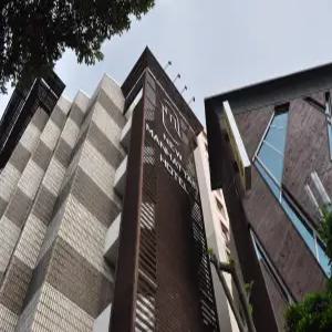 [제주 모텔] 제주 맨하탄 호텔 (제주시)