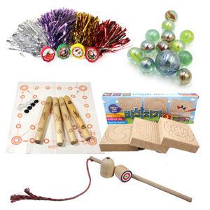 민속놀이 용품 윷놀이 제기 구슬 비석 민속팽이