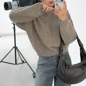 [에이와비] #AWABMADE:_MerryCloset.베티울세미크롭니트 -knit/4color