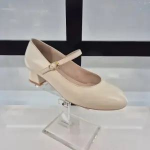 HC11 양가죽 여성화 메리제인 펌프스 Y2K8U51E3