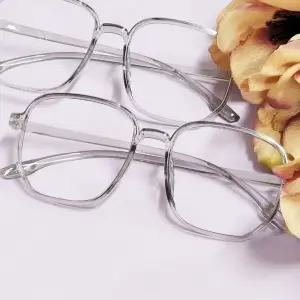 오각 안경테 그레이 심플 (WFKBKQ1)