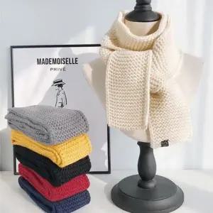 B포인트 쁘띠 목도리 겨울 니트