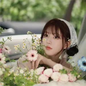 WL 꽃무늬 레이스 헤어스카프 피크닉 여행 삼각 두건 S13237