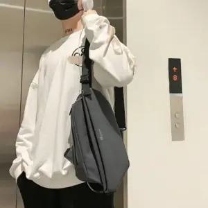 남성용 슬링백 여행 힙색 크로스백 가방 여행용슬링백 남자어깨가방 슬링백가방