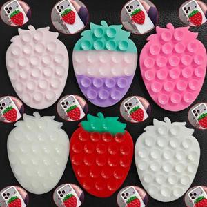 딸기 모양 흡착식 휴대폰 거치대 휴대용 폰 스탠드 유니버셜 고정 패드 차량용 네비게이션 브래킷