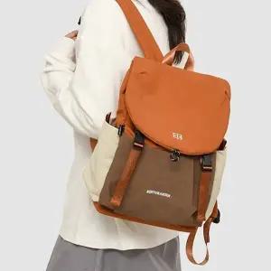 플랩 커버 스트랩 배색 포인트 수납 캐주얼 데일리 백팩 6SS