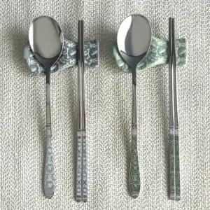 SMF 청백 도자기 세라믹 부부 수저 받침세트 4P