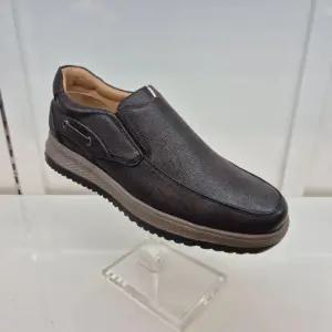 [엘칸토]엘칸토 HC11 소가죽 남성화 N3A0U51Z385 (40956201)