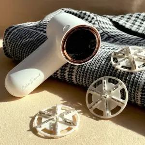 [칼날3개+청소솔 100% 드립니다] 충전식 업소용 보풀제거기 휴대용 보플제거기 6중날 보푸라기