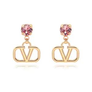 [발렌티노] 6W2J0H29 YCW 0V3 (J0H29 YCW 0V3) 가라바니 V로고 크리스탈 드롭 귀걸이
