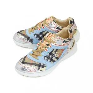 [버버리] 스크래치 체크 매트릭스 남성 스니커즈 8111731