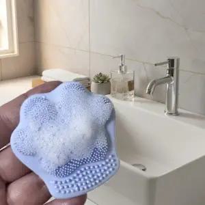 강아지 발바닥형 브러쉬 유연한 데일리 세정 아이템