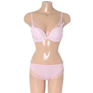 [롯데백화점]엘르이너웨어 여성 소프트 하트 레이스 브라햄팬티세트(EDWBR242EDWBP242PK)