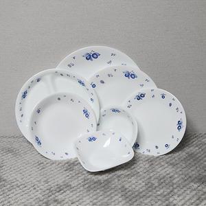 미국 코렐 접시 찬기 앞접시 3절 나눔 칸 블루베리 엘레강스 장미