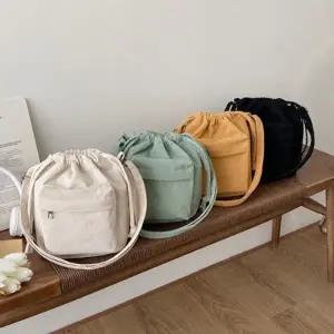 코듀로이 복조리 끈조임 크로스백 가방 토트 여성 에코 보조 책