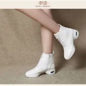 라인댄스 부츠 구두 여자 사교 신발 줌바 웜업 여성