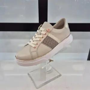 [엘칸토]엘칸토 HC11 소가죽 여성화 K3P0U41W339 (45729779)