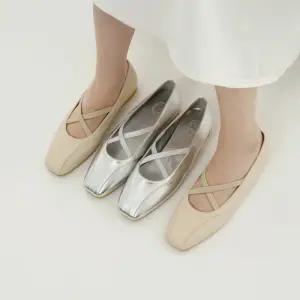 SOVO 폴리아 스트랩 플랫슈즈 1cm