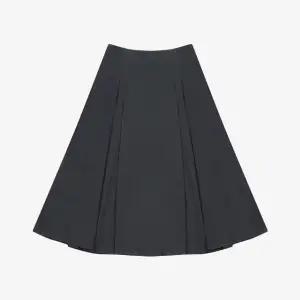 [베스띠벨리] 베스띠벨리 셋업 롱 핀턱 스커트BKSAE13140