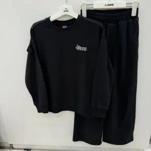 에어워크주니어_Ready:4 next CB01 특양면 원포 맨투맨+와이드 바지 세트  R257B5201A