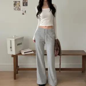 와이드 부츠컷 트레이닝 팬츠 날씬핏 롱기장 데일리룩 츄리닝바지