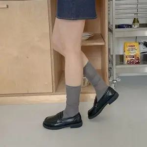 [엄지척]심플 115PFJ37 오버솔 어글리 라운드 페니 통굽 여자 로퍼