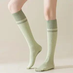 논슬립 니삭스 여성 골프 운동 긴양말 2개 스포츠양말