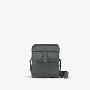 루이까또즈 뉴 헤리티지 나일론 메신저백 M61FM02KH