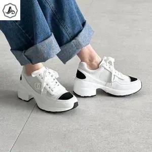 [애슬릿] 소 가죽 통굽 키높이 스니커즈 여성 캐주얼 운동화