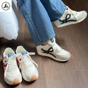 [애슬릿] 데일리 키높이 러닝화 여성 스니커즈 발 편한 운동화