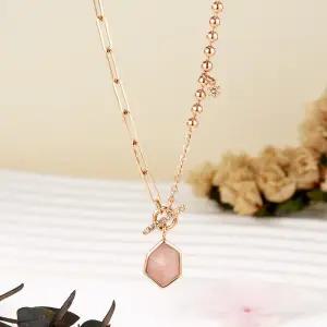 [비앤비골드] 18K 로즈쿼츠 토글바 언발 체인 목걸이 SNN42390