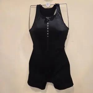 레노마수영복 HC04 수경+수모+폴리백+브라컵 여 심플 지퍼반신수영복 수경수모 색상랜