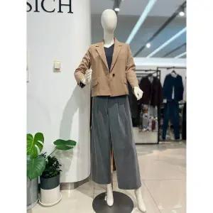 갤러리아 안지크(23F/W)정장쟈켓 간절기쟈켓 귀여운숏쟈켓(AH1JK5140)