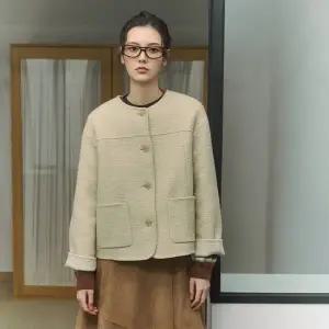 [LAP](의정부점)(핸드)라운드넥 링구숏코트 AR4WTA60