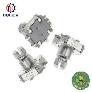 푸시 버튼이 있는 로터리 인코더 코드 스위치 EC11 10MM 30 위치 360 도 무한 회전 SMD 5 핀 플럼 샤프트